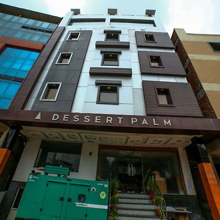 Oyo 7367 Hotel Dessert Palm Gwalior Exterior photo